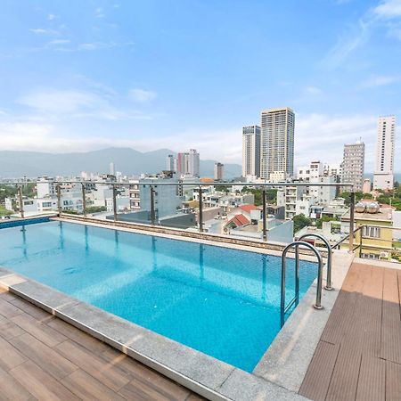 Sea Hotel & Apartment Дананг Екстериор снимка